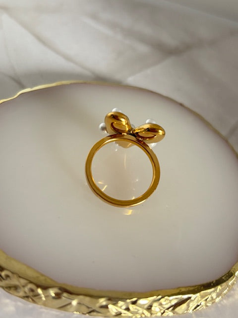 Pearl ring