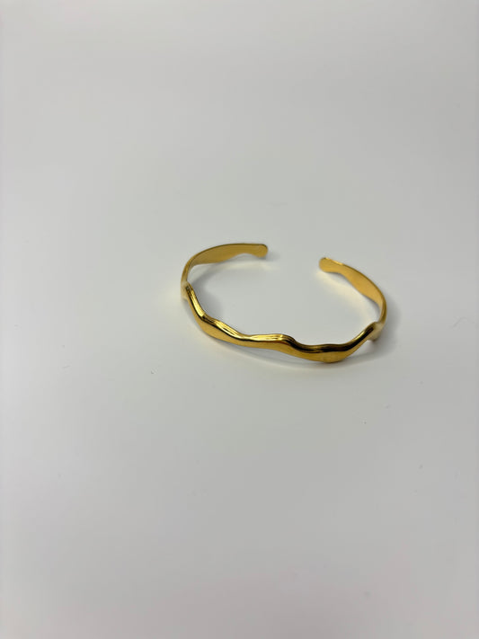 Wave Bangle Goud