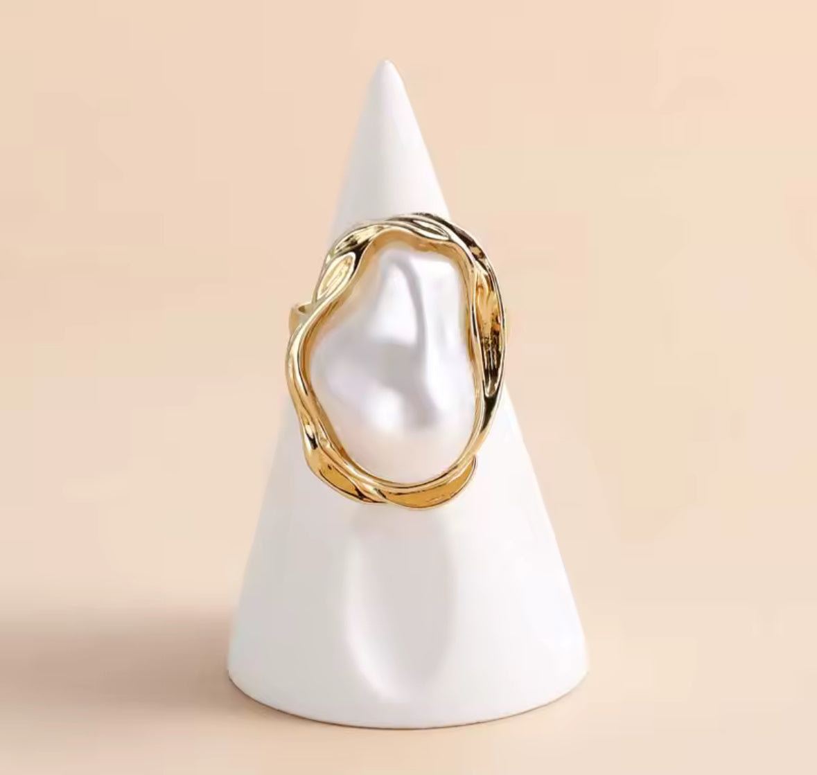 Pearl ring
