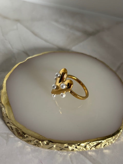 Pearl ring