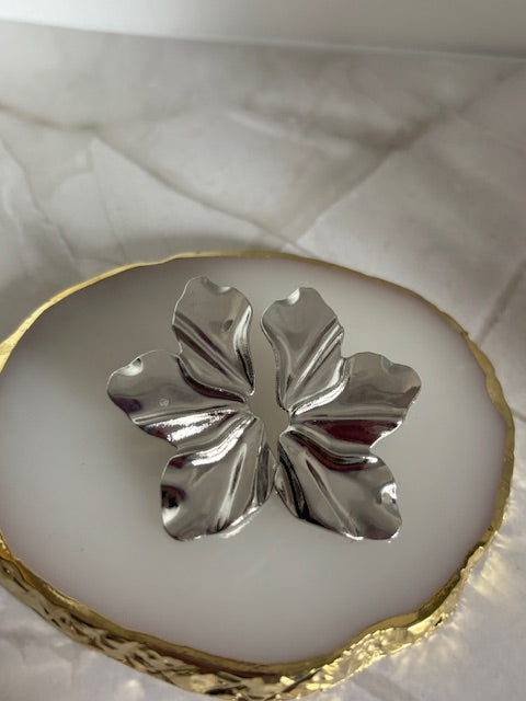 Leaf zilver oorbellen